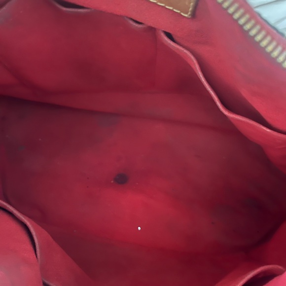 Louis Vuitton Pallas Handbag - Picture 9 of 16